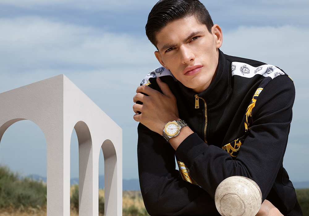 BST đồng hồ nam Versace Chain nổi bật với đường kính lớn