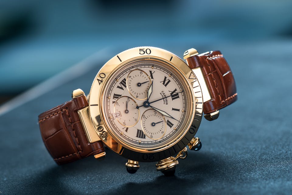 đồng hồ Cartier 