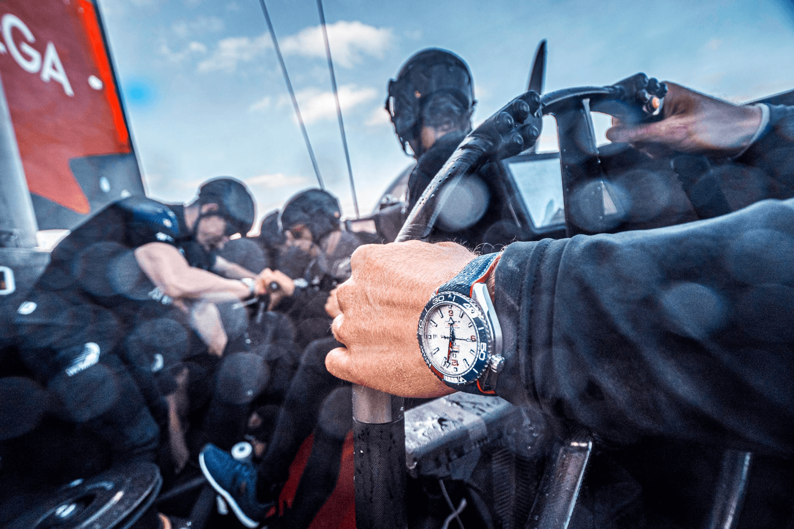 Omega seamaster planet ocean phiên bản limited America s cup 36th