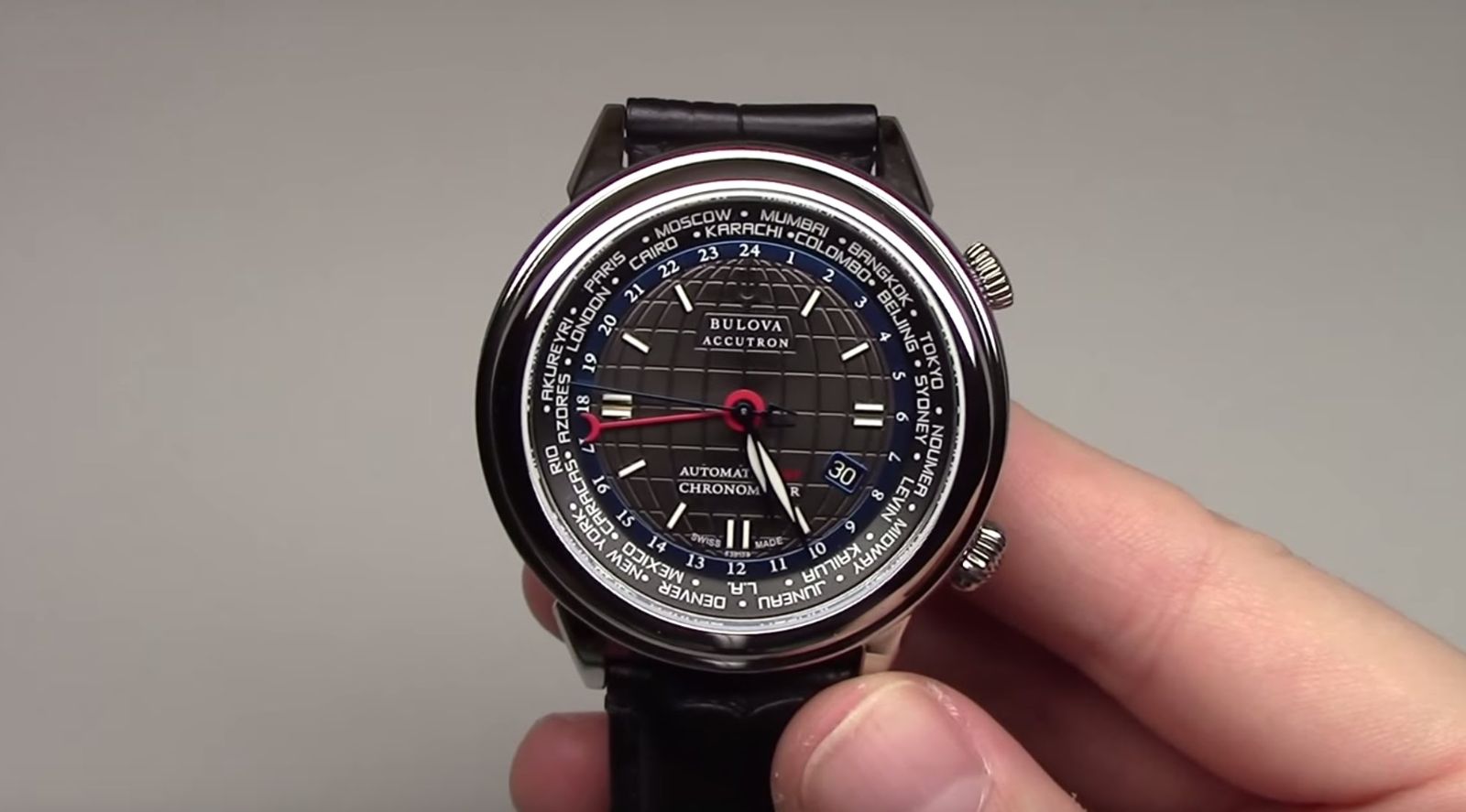 đồng hồ Bulova Branson Swiss automatic với GMT
