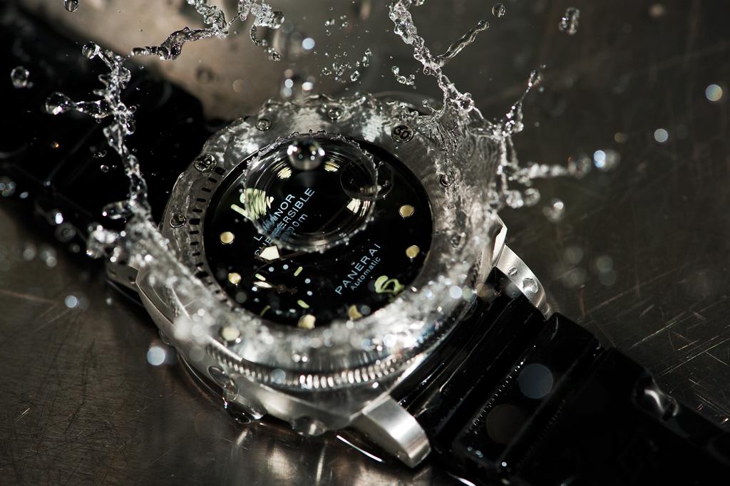 Đồng hồ hiệu chính hãng chống nước - Luxury Shopping