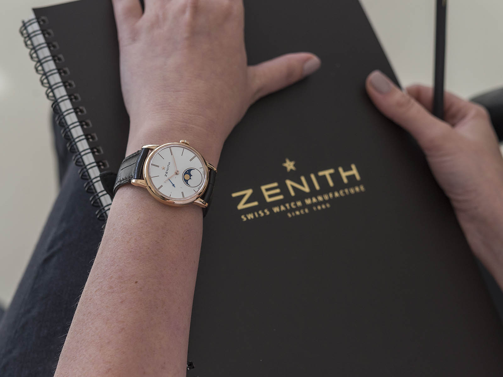 Đồng hồ nữ Zenith Elite