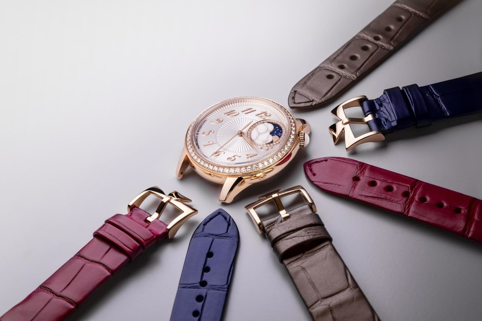 Những mẫu đồng hồ Vacheron Constantin Égérie có thể thay đổi dây đeo tùy theo sở thích