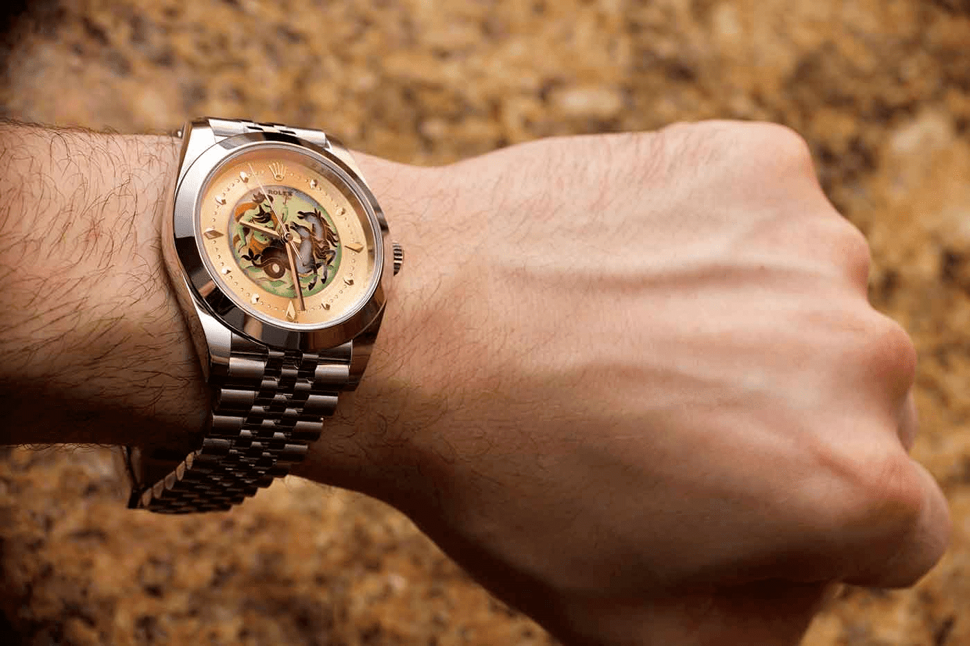 đồng hồ Rolex Datejust với mặt số tráng men thủ công ématelier