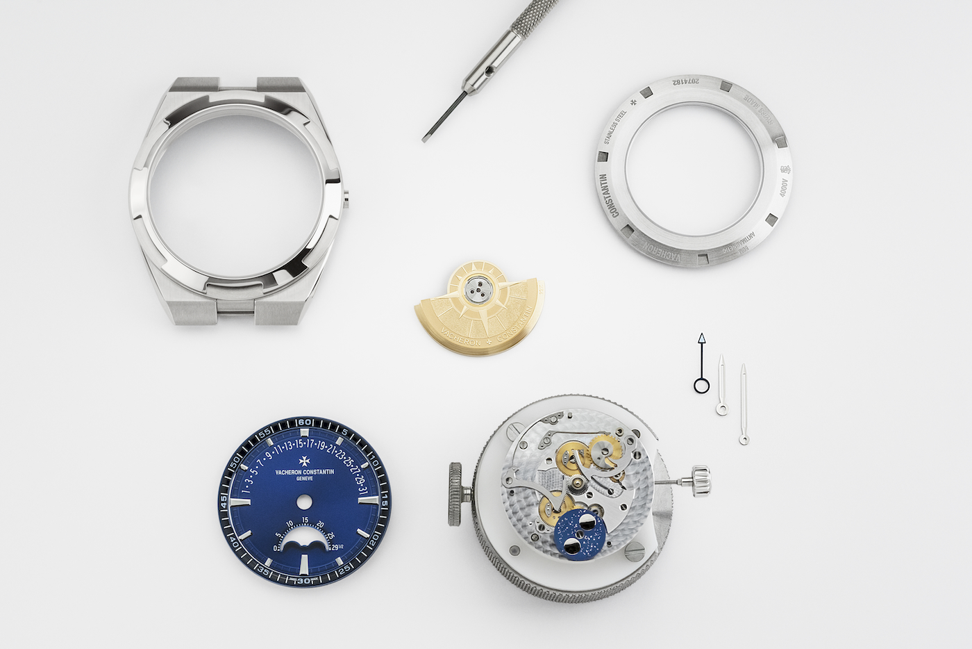 Vacheron Constantin ra mắt bộ sưu tập đồng hồ Overseas với Moonphase và Retrograde Date