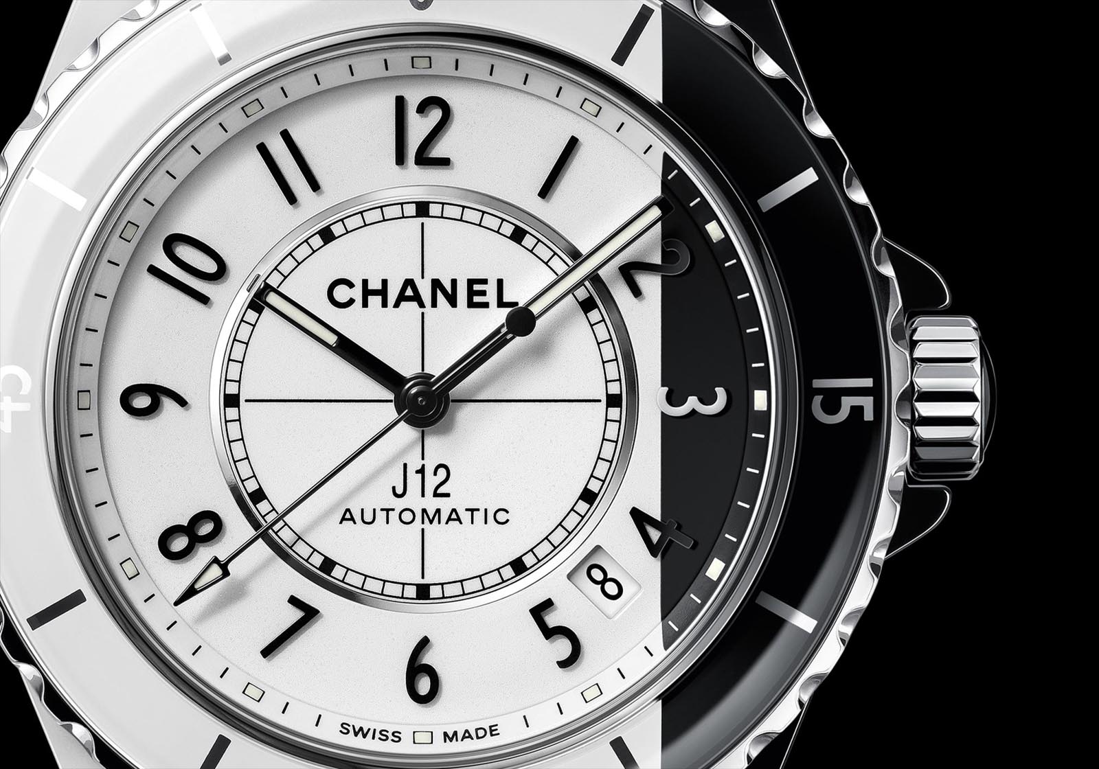 đồng hồ ceramic trắng đen Chanel J12 Paradoxe 