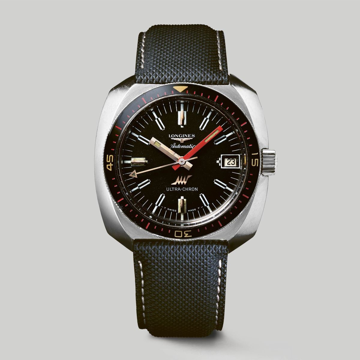 đồng hồ cổ longines ultra chron diver những năm 1960 