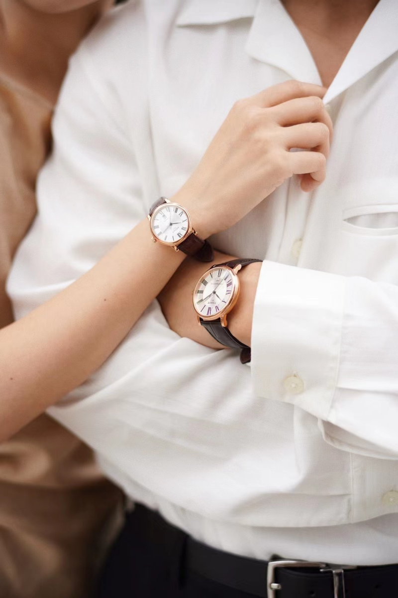 đồng hồ đôi tissot quà tết dành tặng bố mẹ 