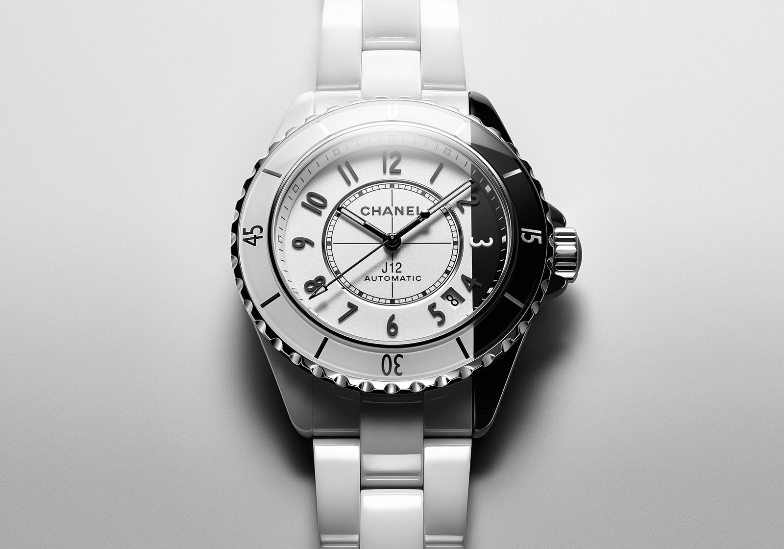 Đồng hồ Chanel J12 h1625 Diamond Watch 33mm