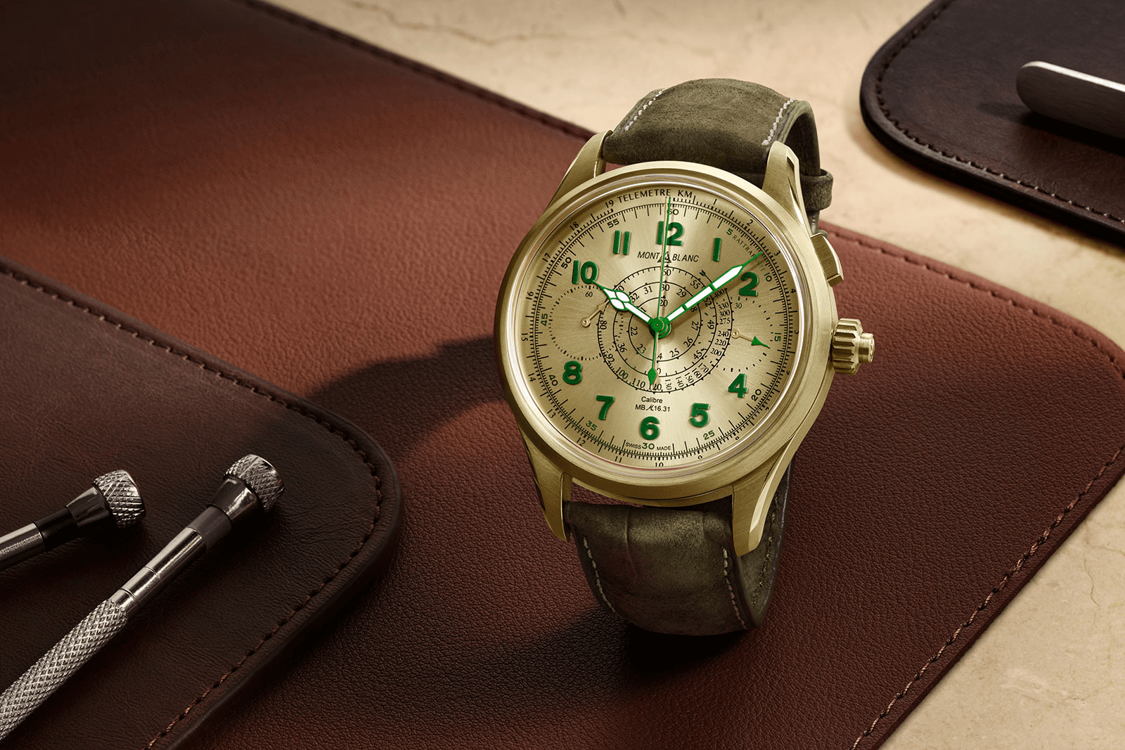 đồng hồ montblanc 1858 chronograph split-second lime gold mới 
