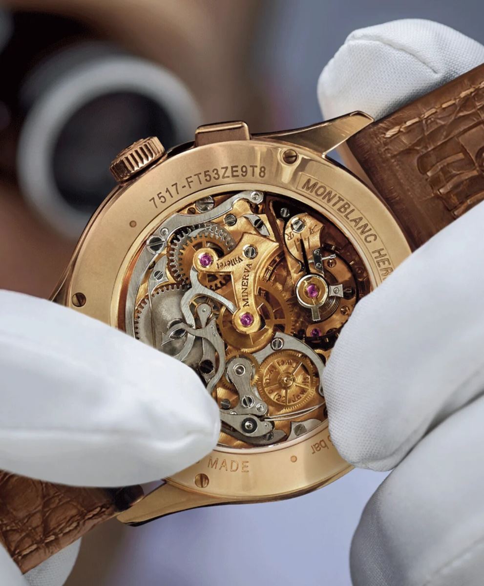 đồng hồ montblanc được sản xuất tại thụy Sĩ 