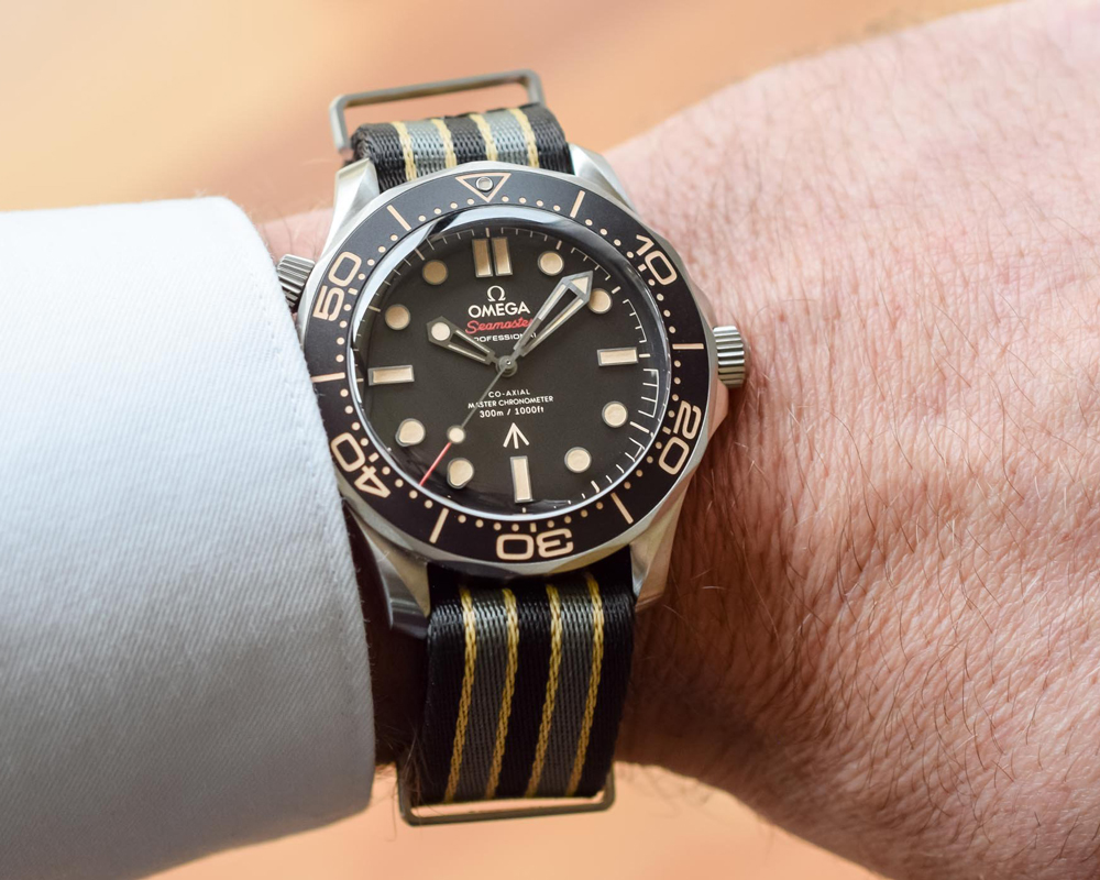 Đồng hồ Seamaster Diver 300m master Chronometer