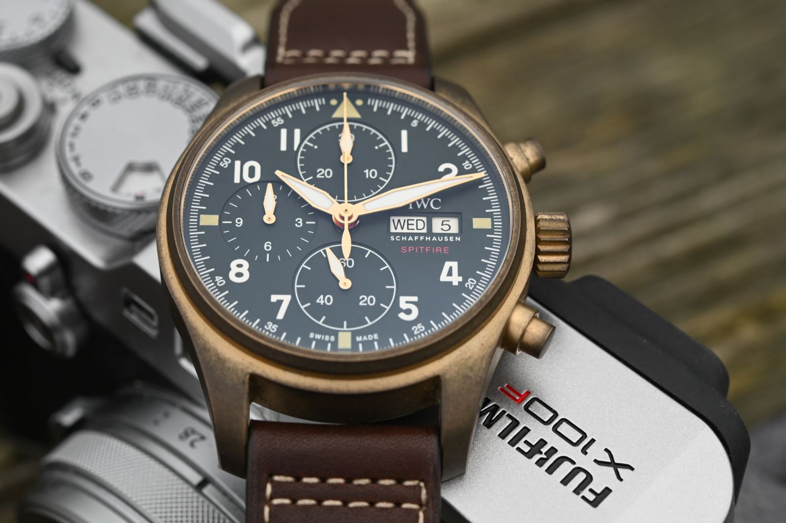 đồng hồ quân đội IWC Schaffhausen Pilot'Watch cao cấp chính hãng