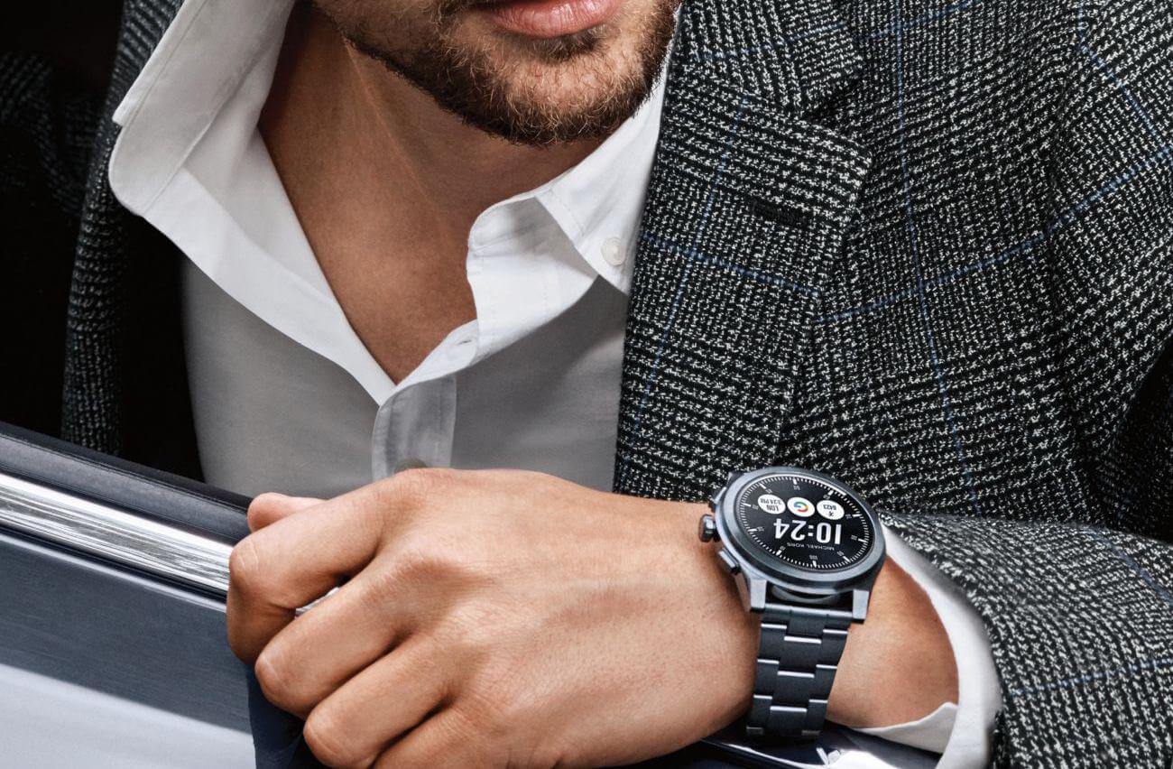  Đồng hồ thông minh (smartwatch) Michael Kors Access Grayson