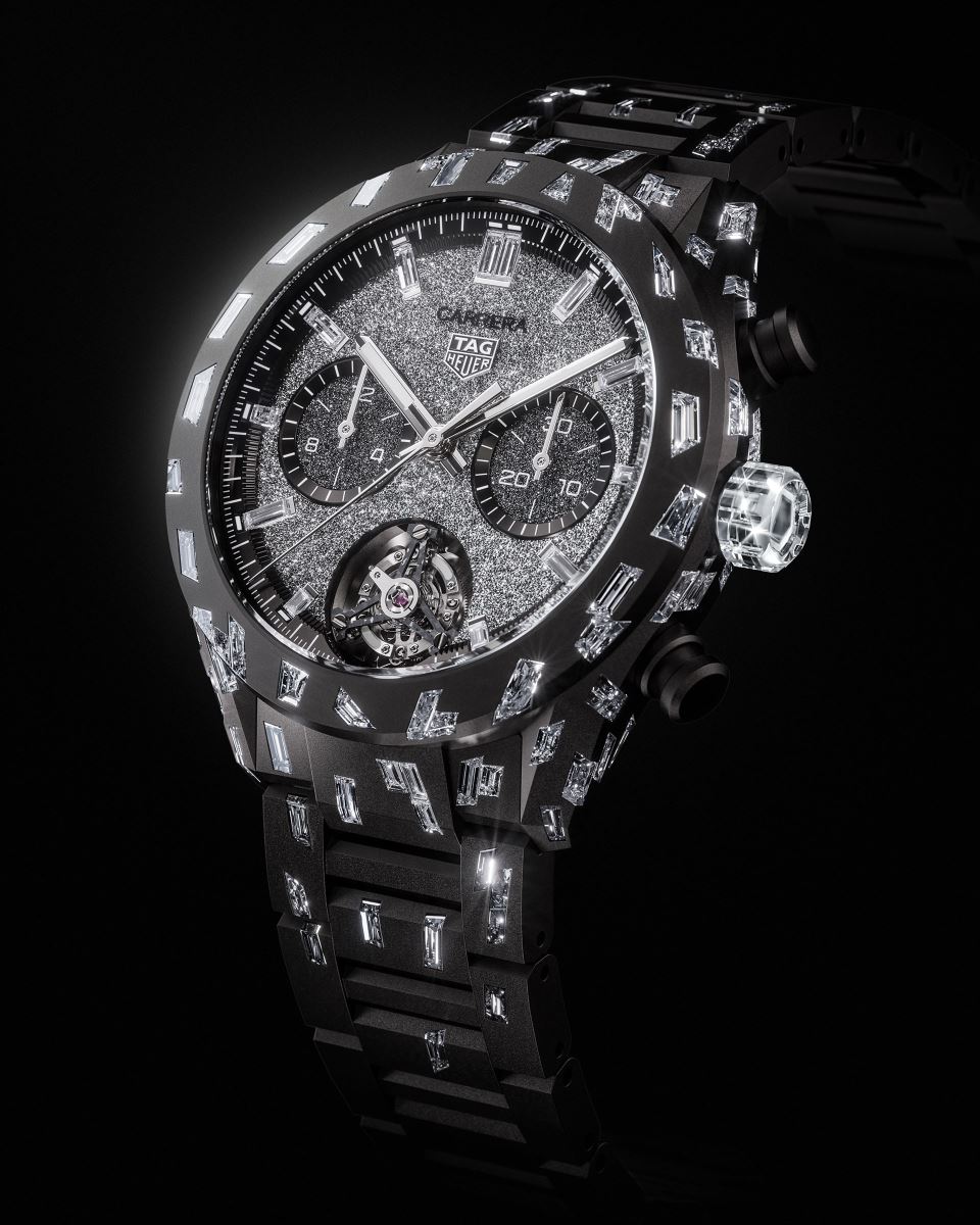 TAG Heuer tỏa sáng với chiếc đồng hồ mới TAG Heuer Carrera Plasma Diamant d'Avant-Garde Chronograph Tourbillon